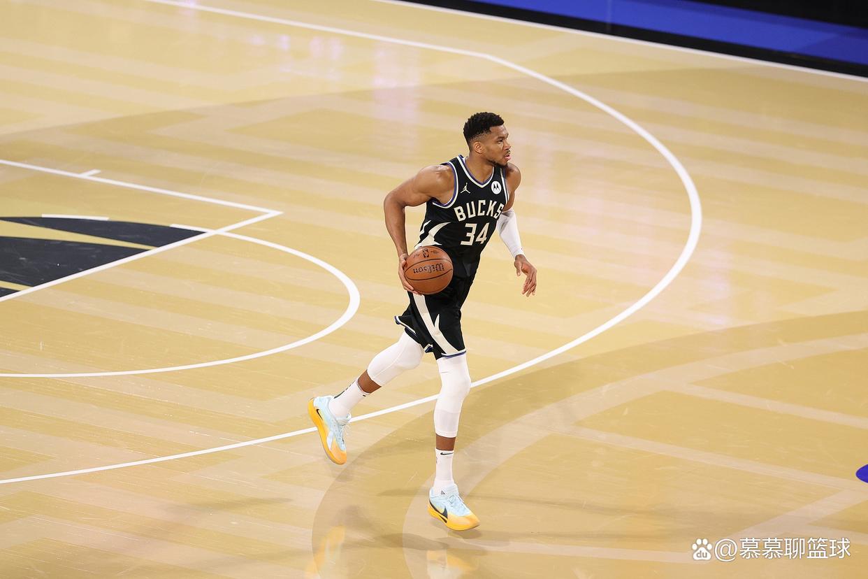 雄鹿大胜对手,掀起胜利狂潮 雄鹿大胜对手,掀起胜利狂潮