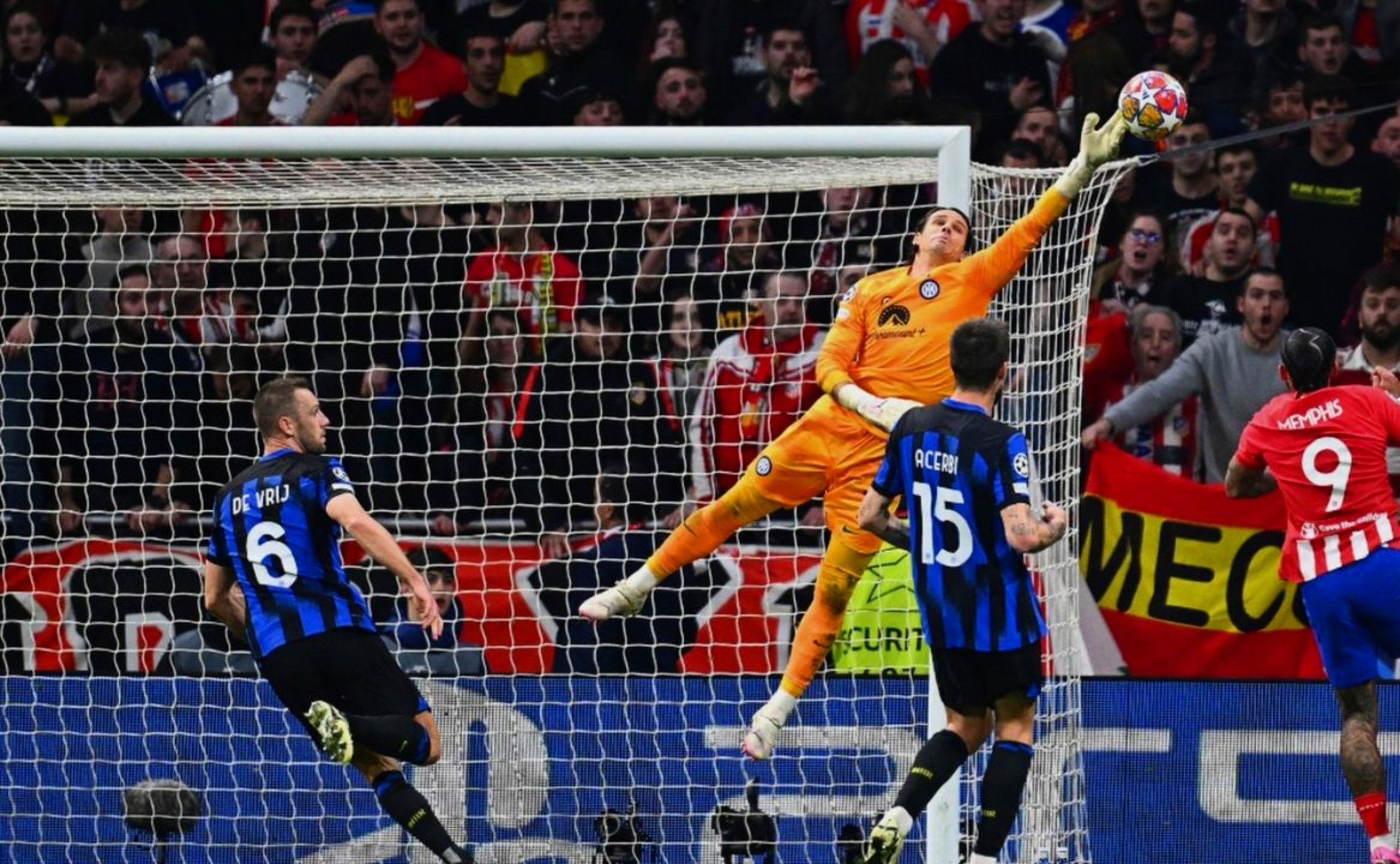 包含马竞遭遇连败，欧冠资格岌岌可危的词条