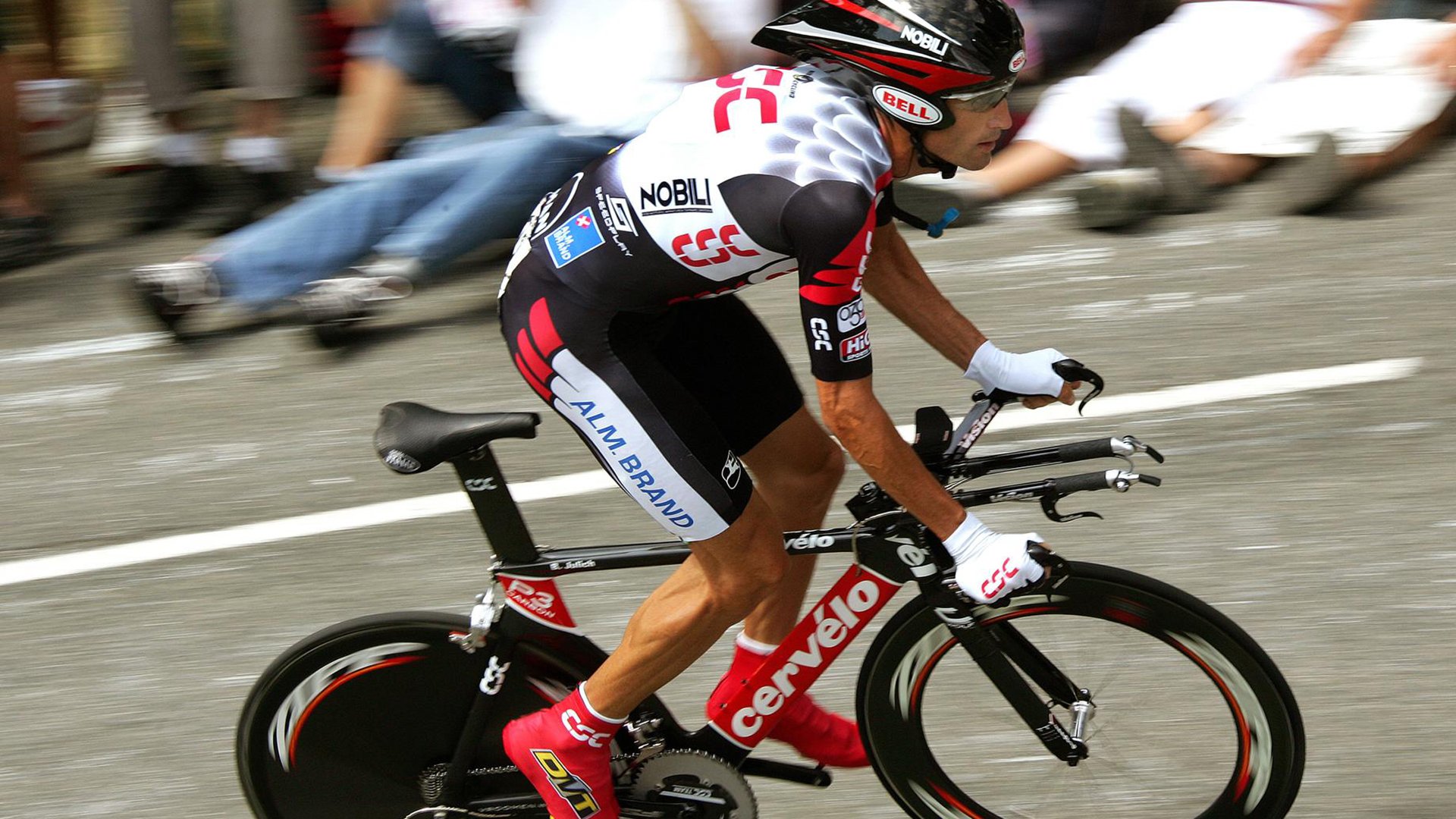 拉梅洛的节拍器，欧冠淘汰赛之夜，一个中场大师如何用节奏改写命运